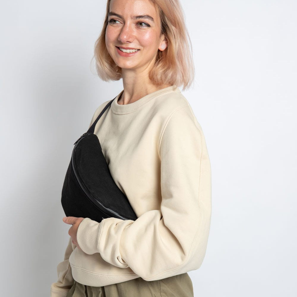 Trakke Banana Crossbody Bag