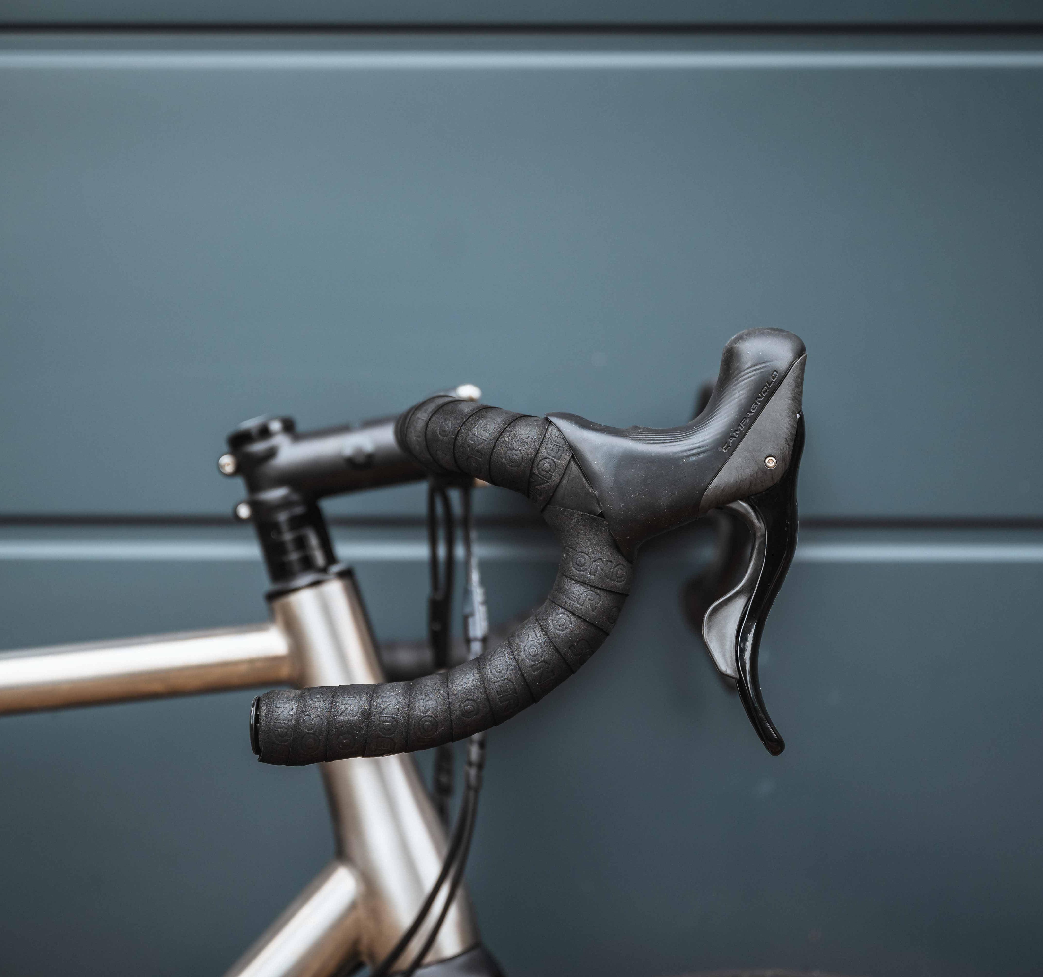 Handlebar Grips and Tape