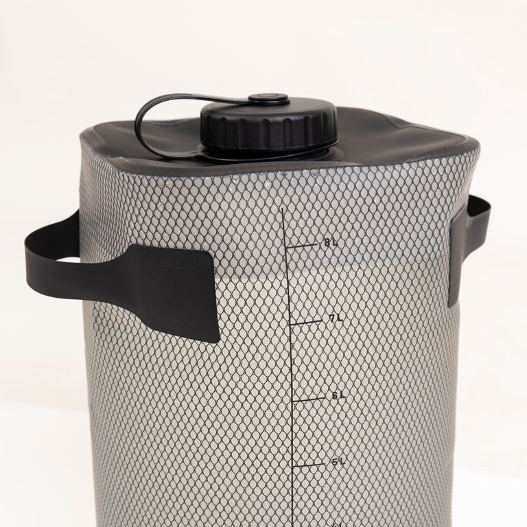 alpkit kamel 8l water container for camping screw lid and handles