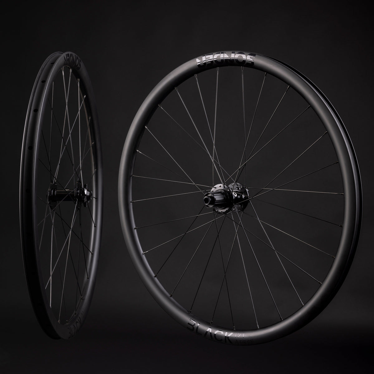 sonder black i21 aero carbon road wheels pair