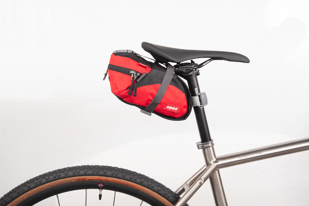 Alpkit enduro seatpack in chilli - closed