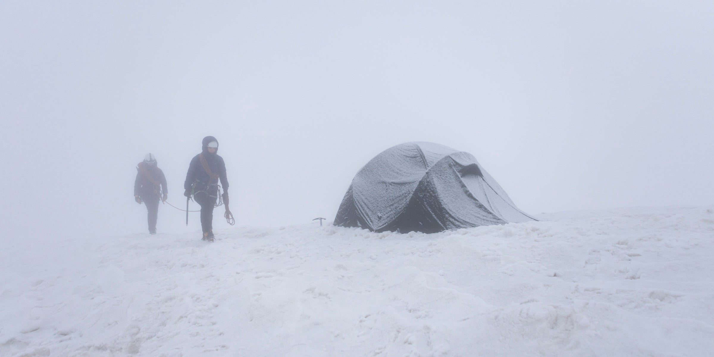 4 season geodesic mountain tent in winter conditions