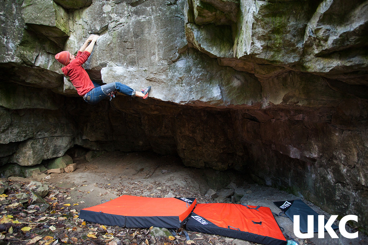 UKC Review the New Range of Bouldering Pads