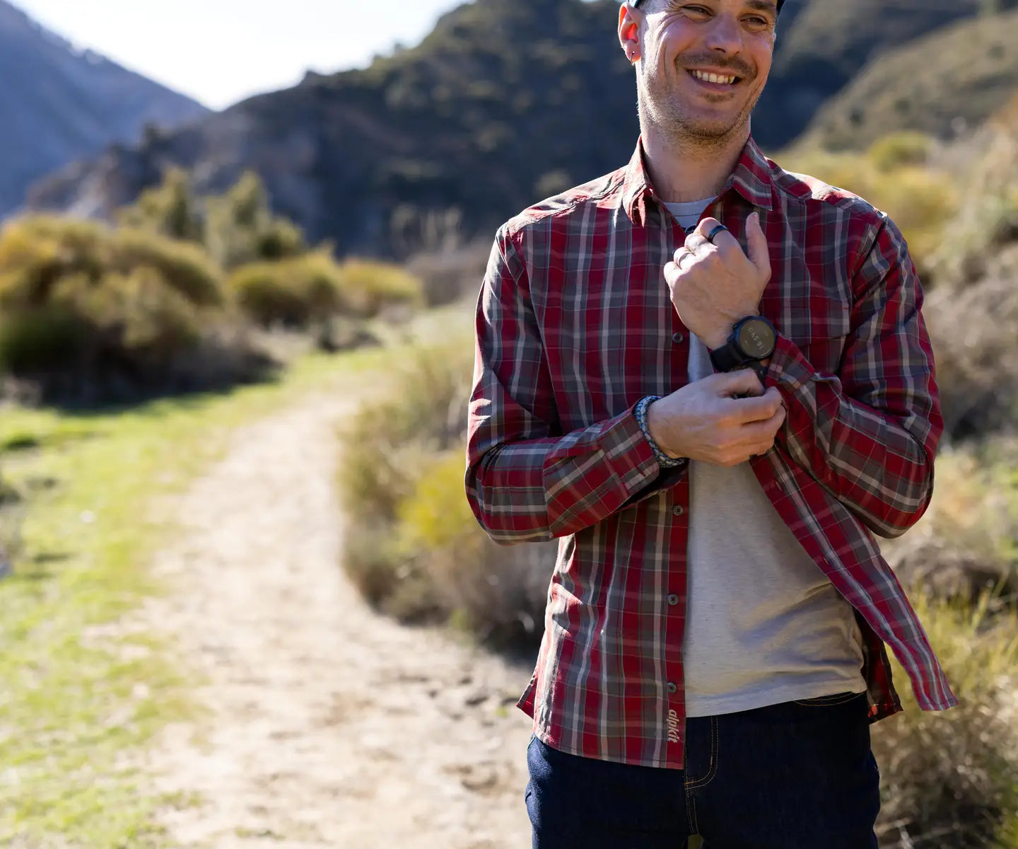 outdoor dress shirts Men's Hiking Tops & Outdoor Shirts