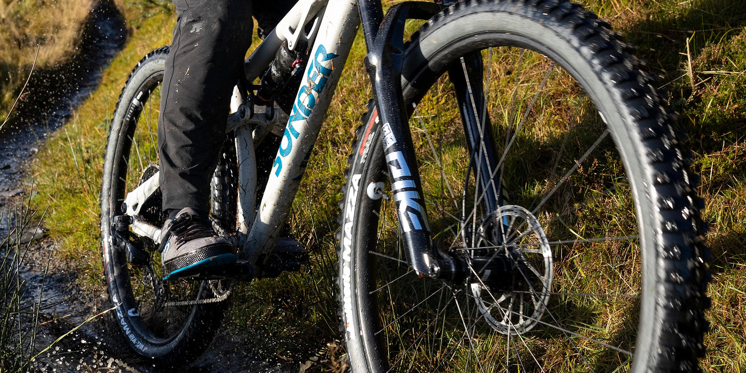 Softshell mountain bike trousers