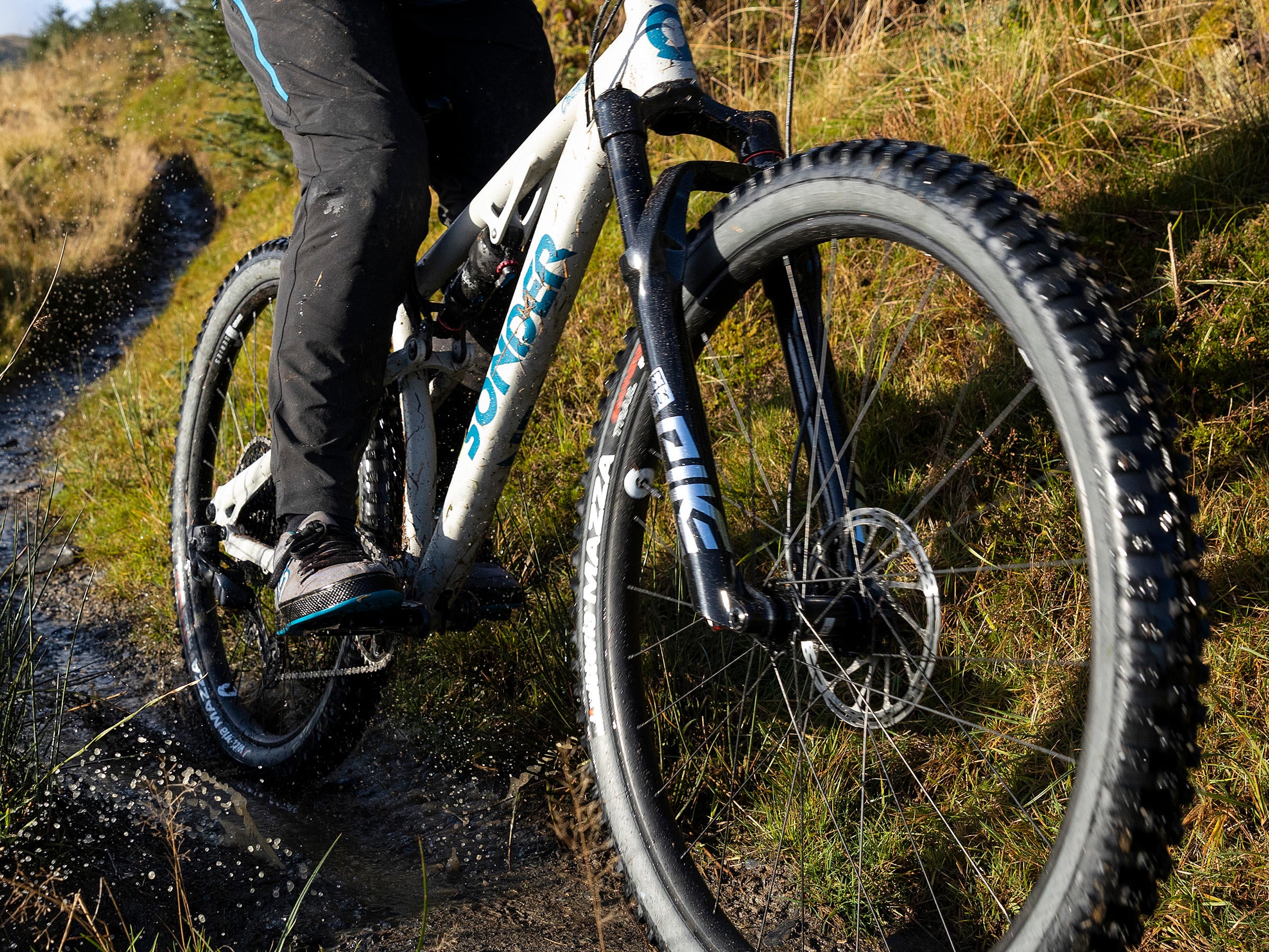 Softshell mountain bike trousers