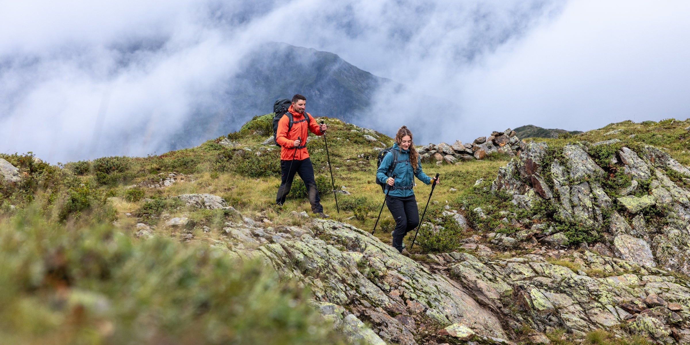 Hillwalkers layering their clothing