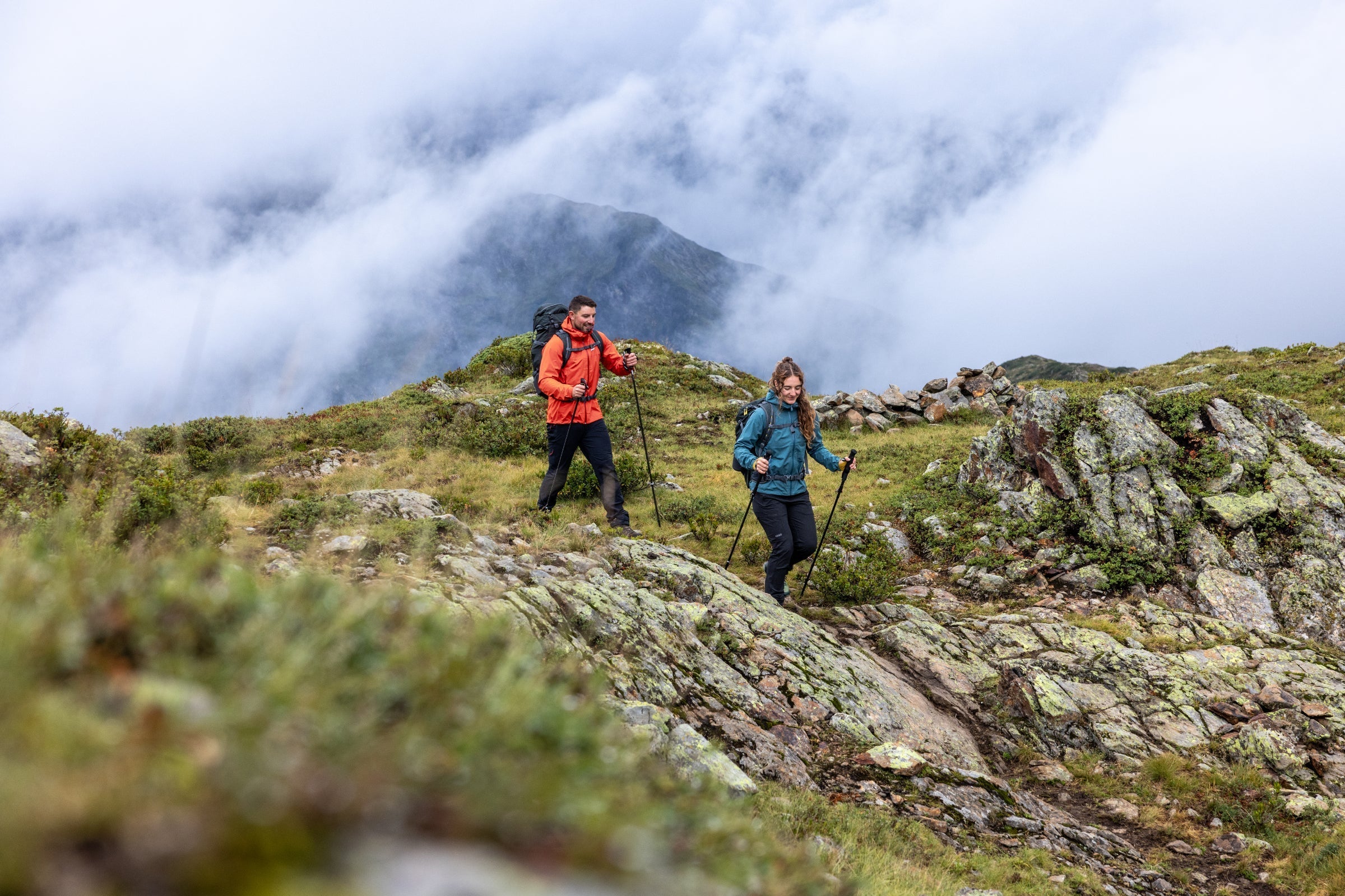 Hillwalkers layering their clothing