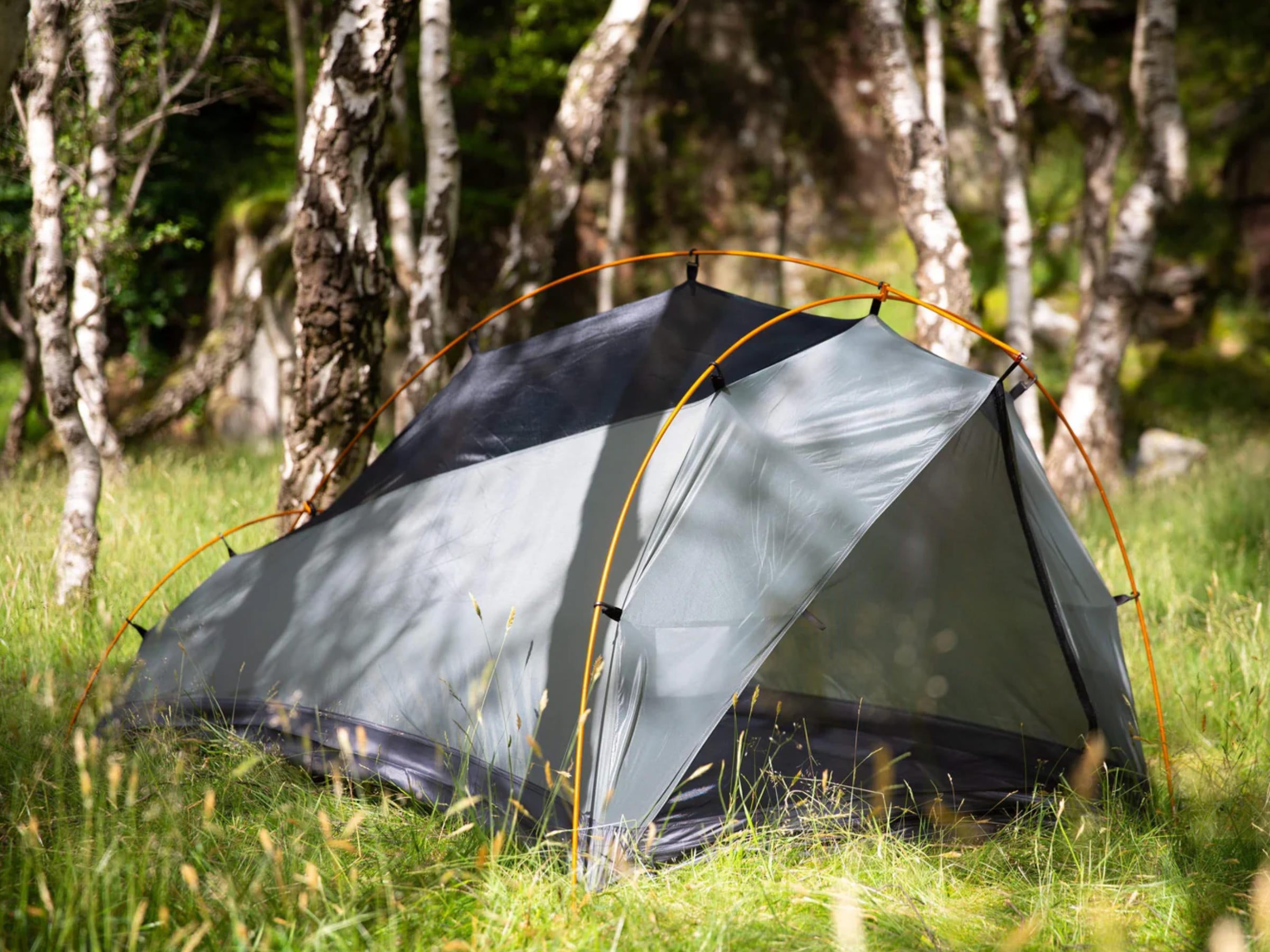Lightweight 2 person backpacking tent