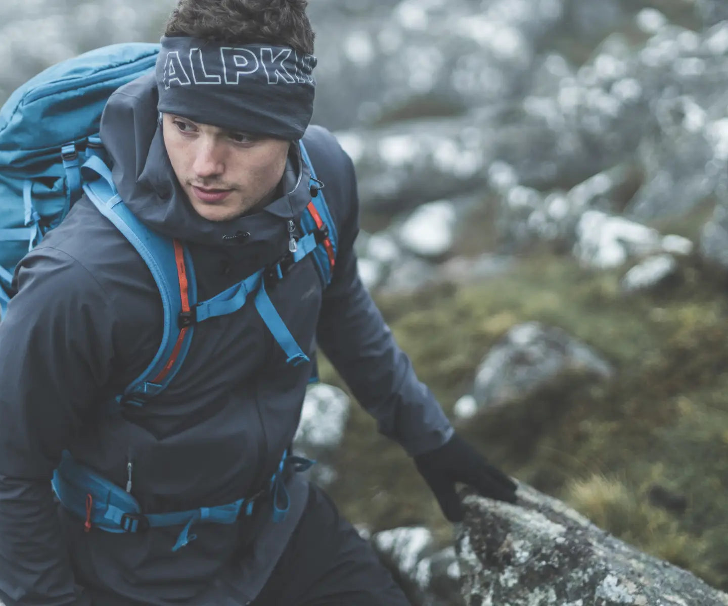 backpack hiking guide TOM BIHN Shadow 23, Hiking-Inspired Top Loader, 23L Black Ballistic/Cloud 210 Ballistic Can make its way from work to the trail How To Choose A Hiking