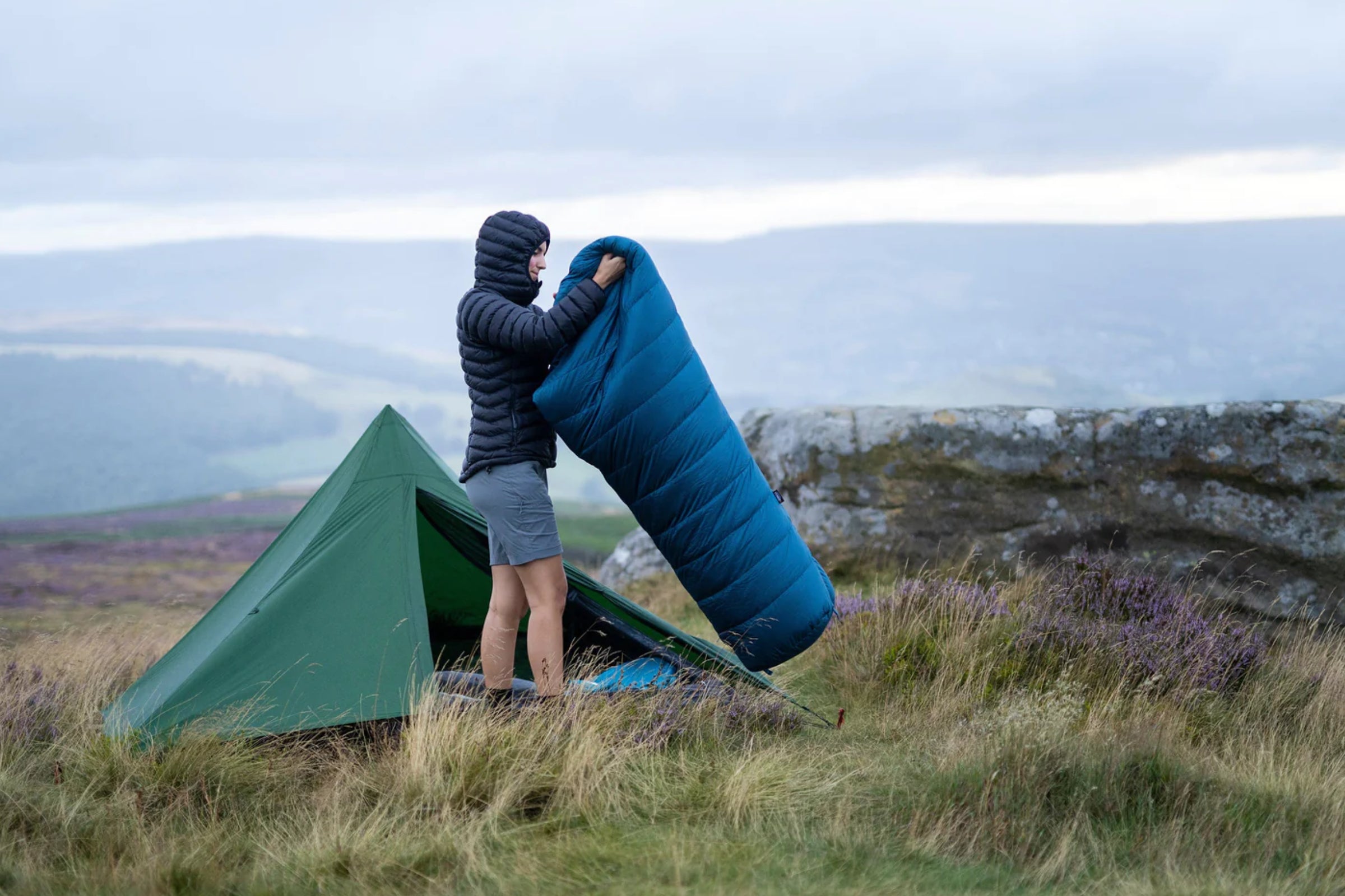 Lightweight backpacking with the PipeDream 400 down sleeping bag