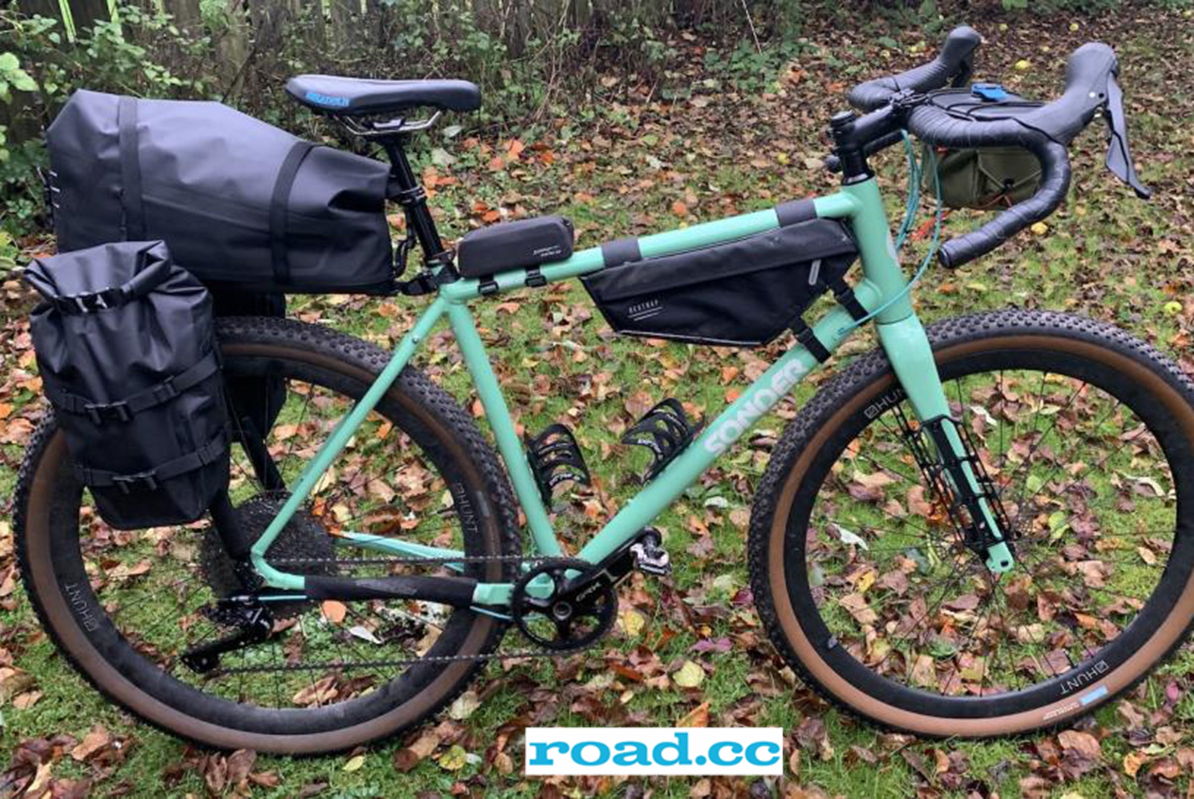 road.cc reviews Camino Al frameset