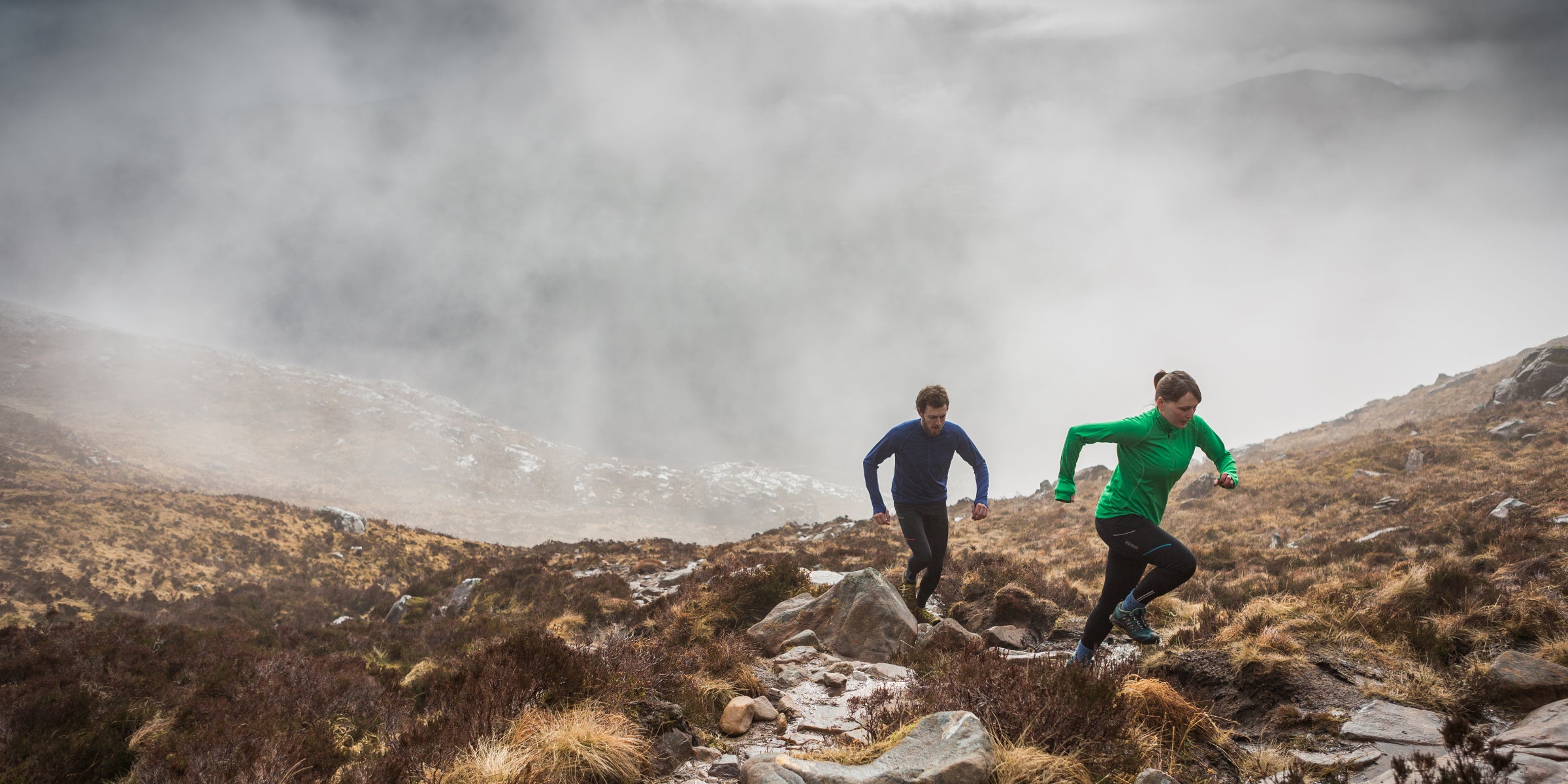 Runners facing a damp Torridan day wearing mid layers