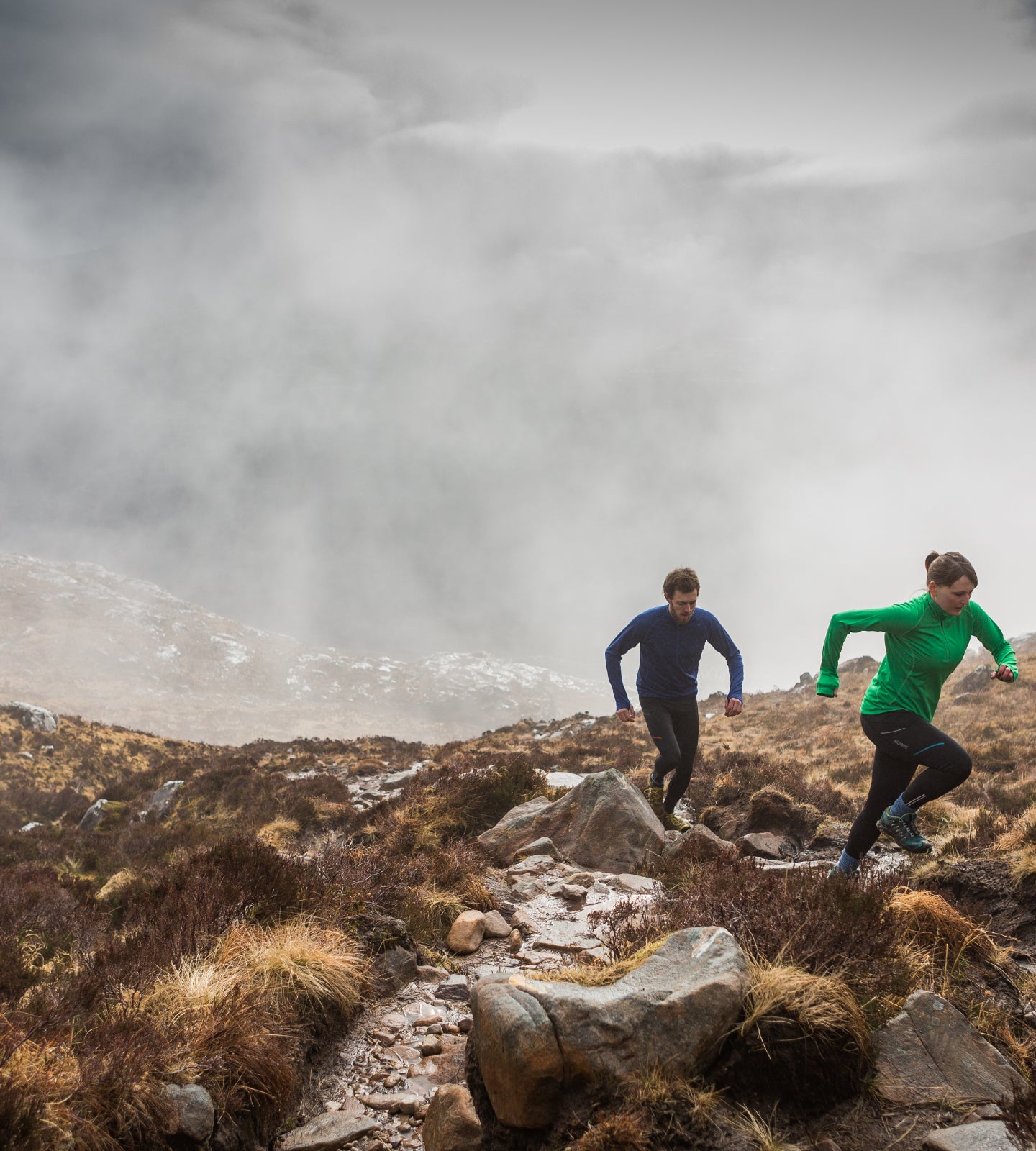 Runners facing a damp Torridan day wearing mid layers