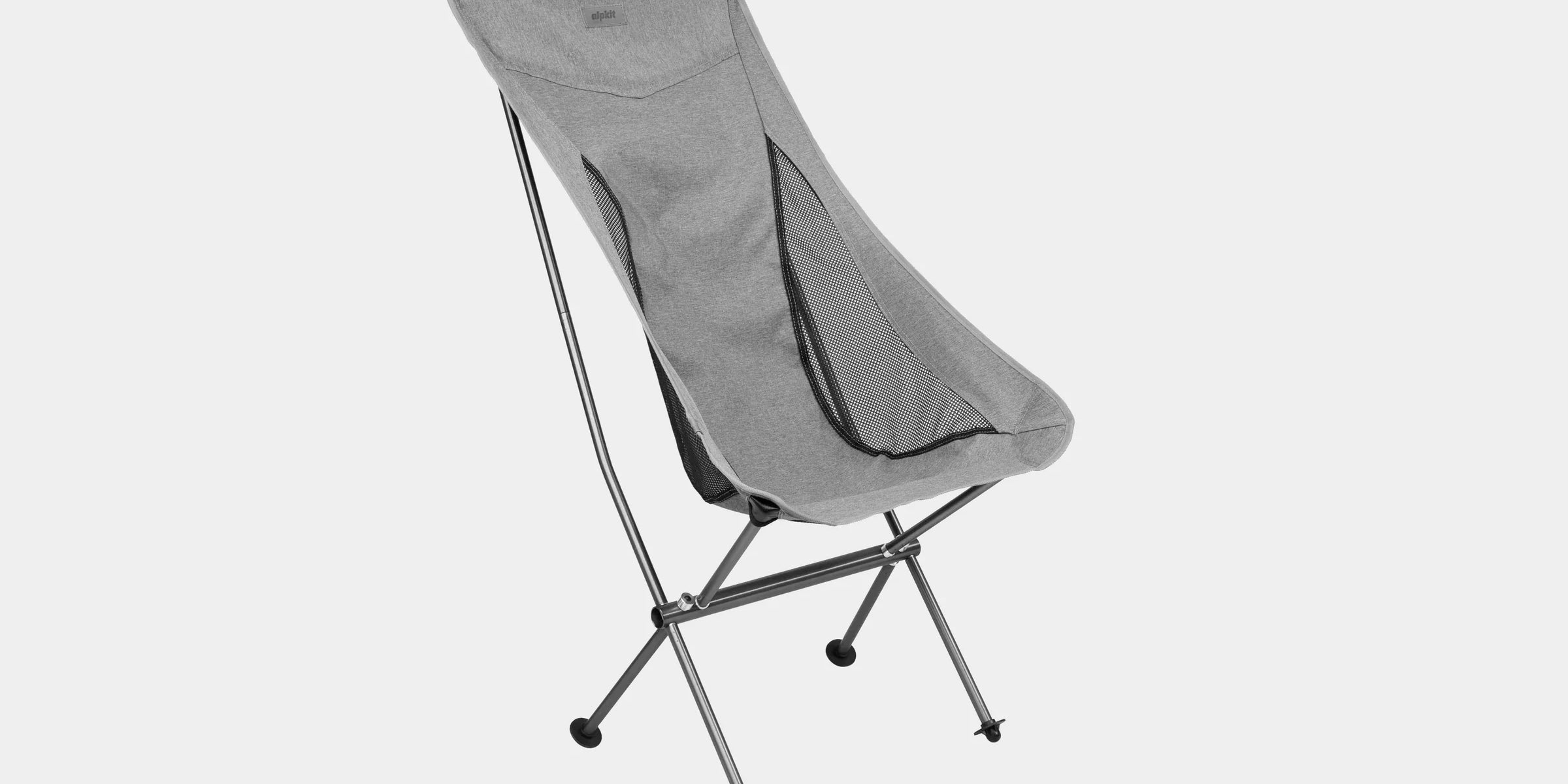 Lightweight high backed camping chair