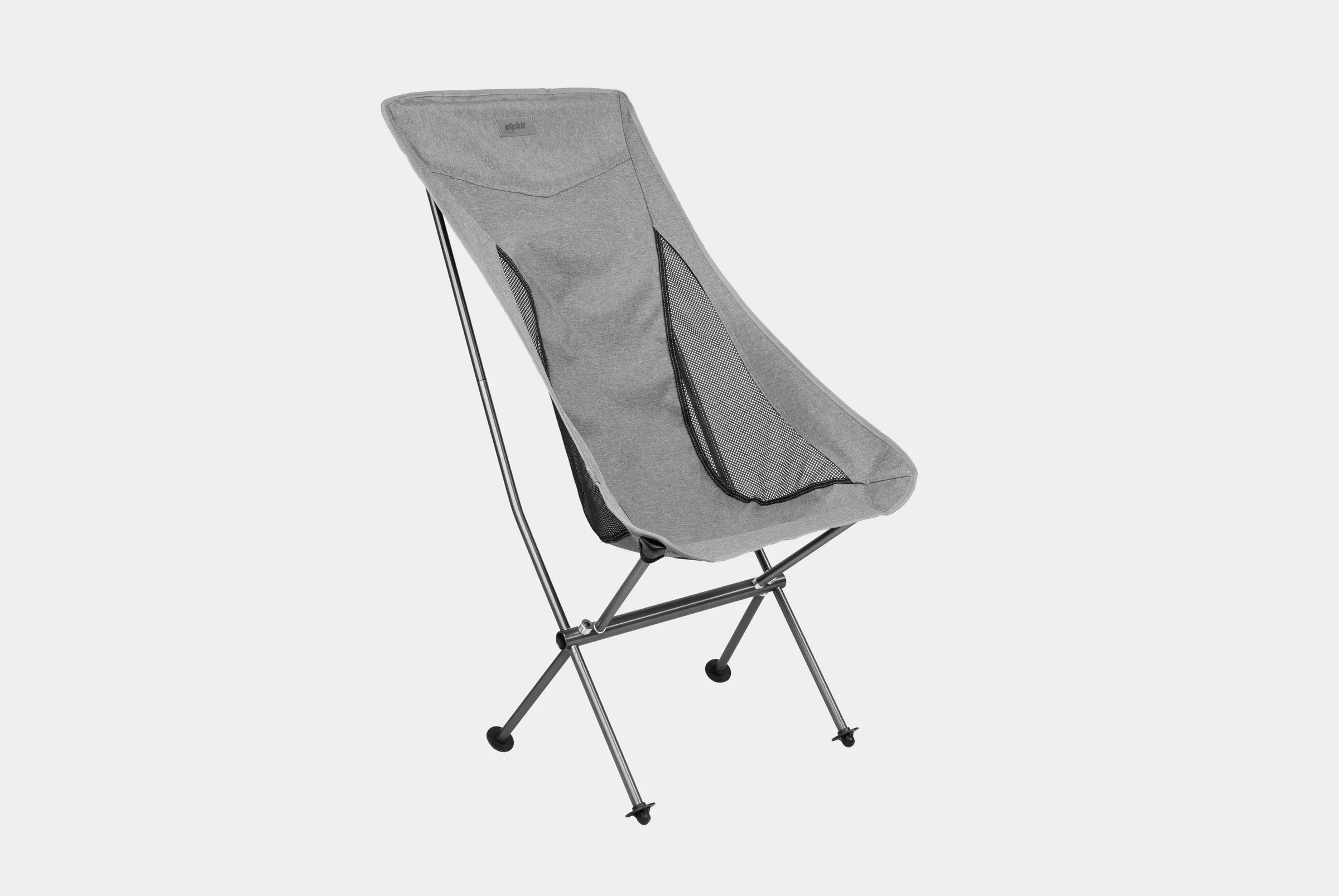 Lightweight high backed camping chair