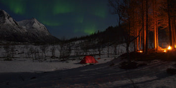 Top Tips for Staying Warm While Winter Camping