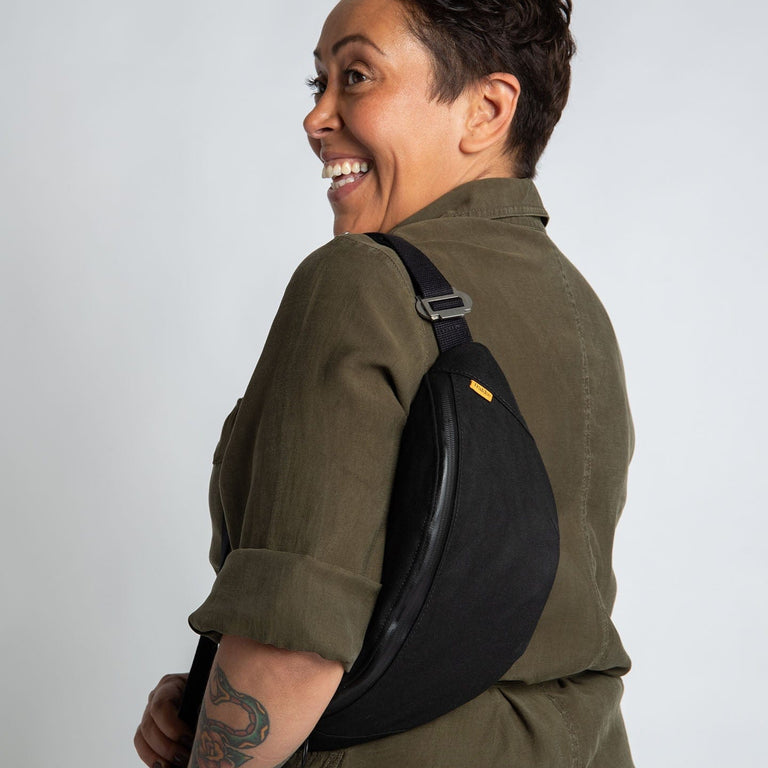Trakke Banana Crossbody Bag