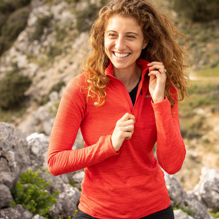 Women's griffon half zip in Coral