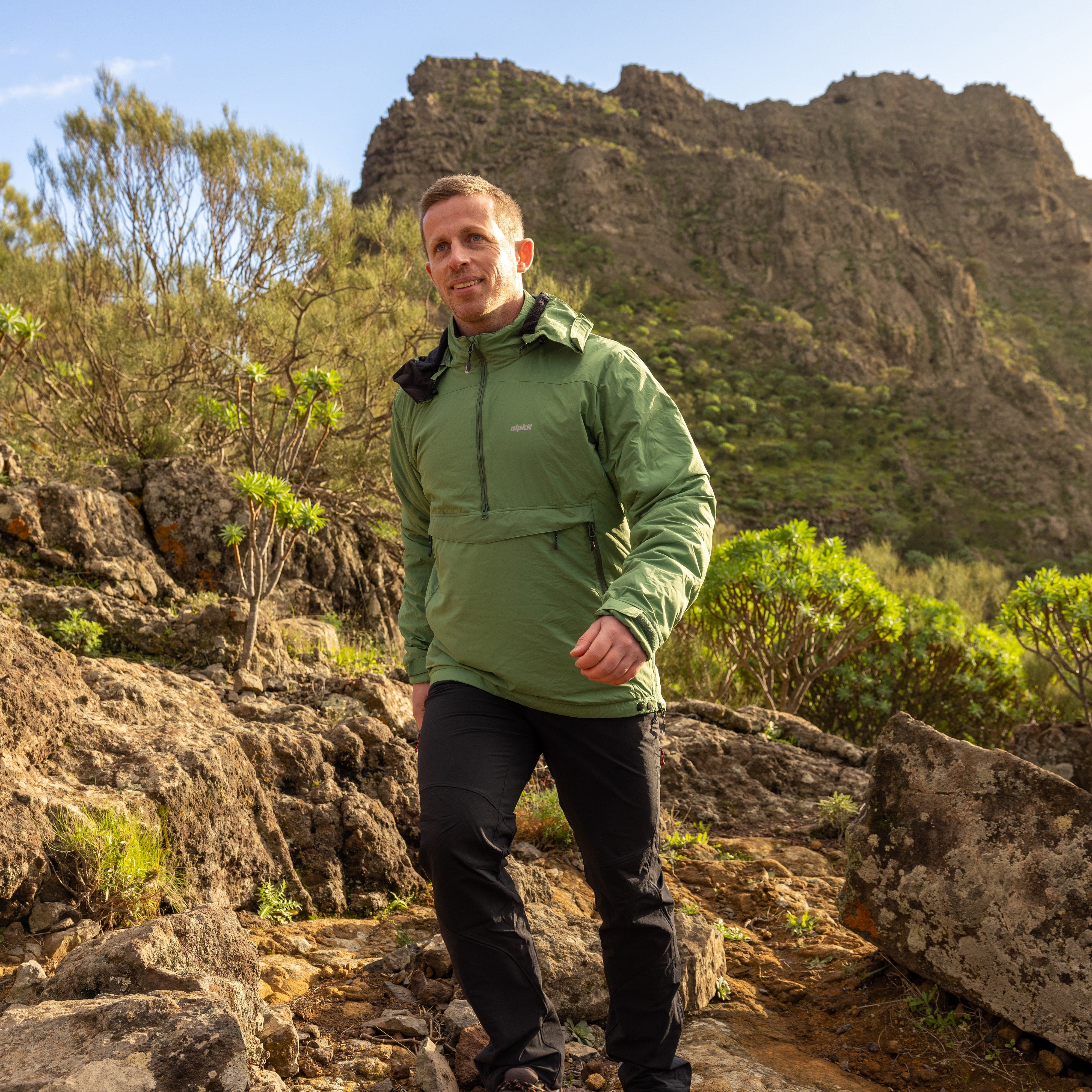 Jura Men's Pile Fleece-Lined Windproof Mountain Smock