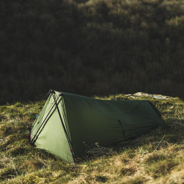 Dormire in un sacco: recensione del bivy Kloke di Alpkit 