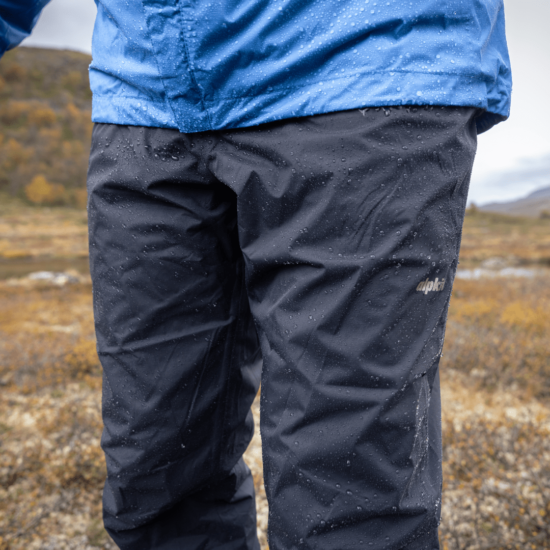 Men's Rainbird Waterproof Trousers in Black | Finisterre