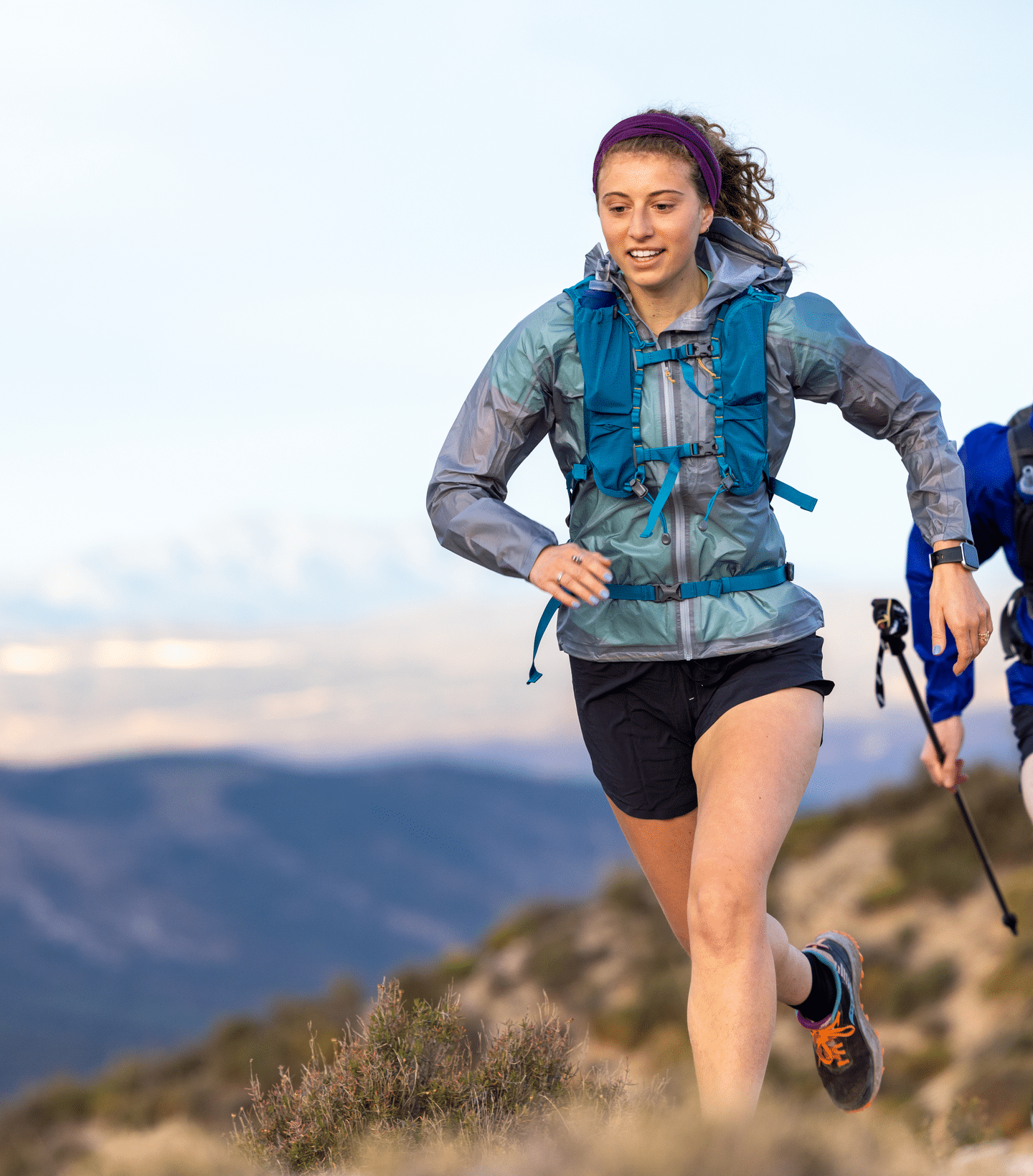 Asics women's storm shelter top jacket