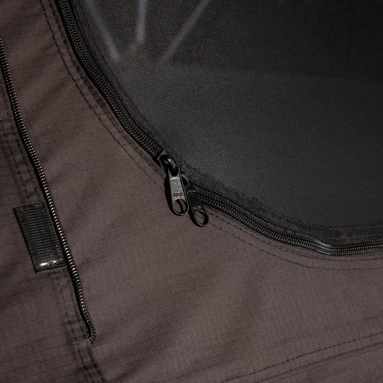 Lookout Folding Roof Tent in Black zip detail