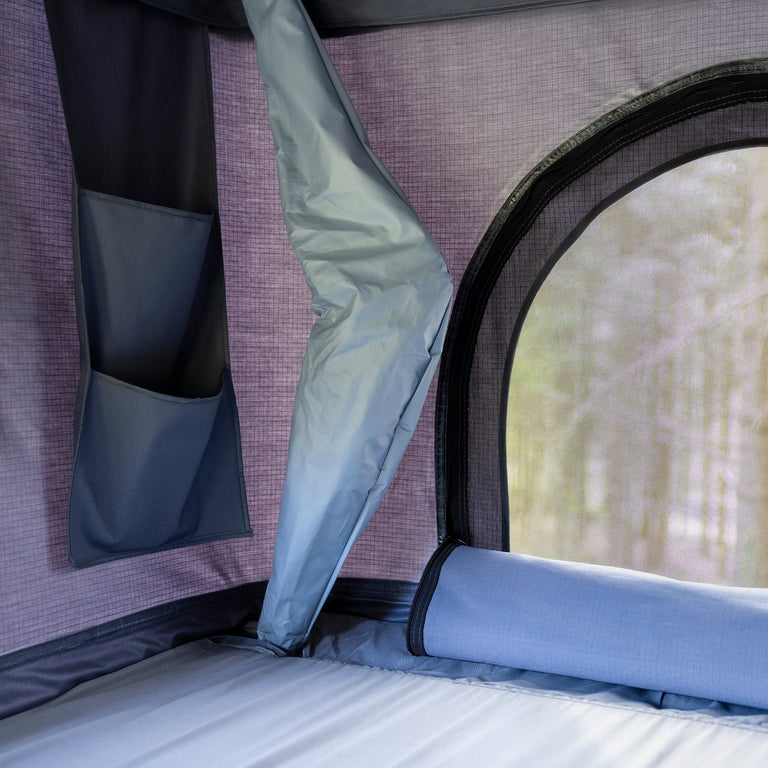 Nest Roof Tent