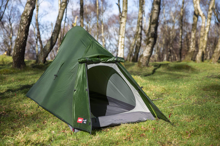 Alpkit soloist XL - action - closed