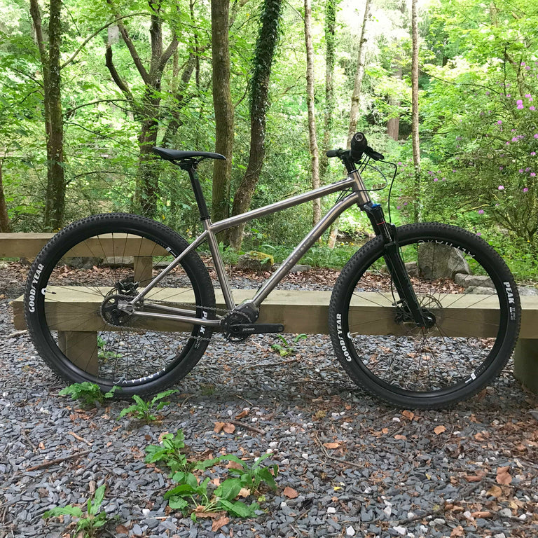 Broken Road Ti Pinion / Medium