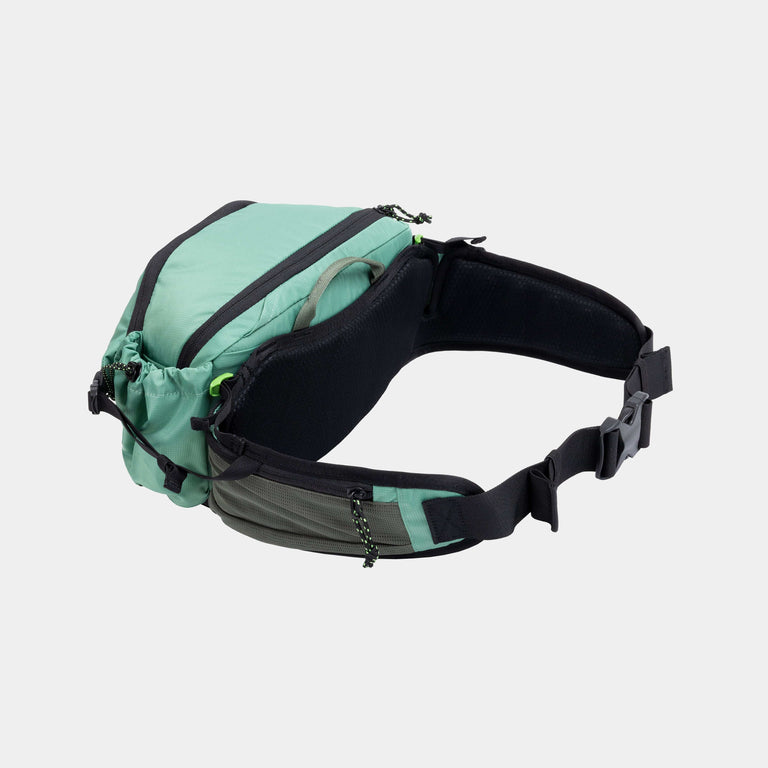 Vora 6L hip pack rear 3/4 view