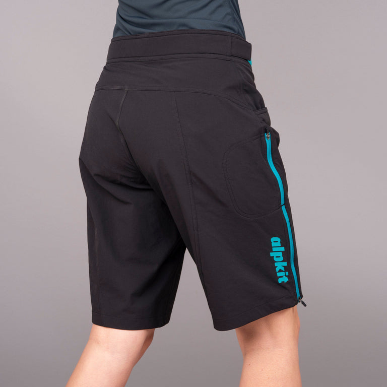 Floe Short [Womens] [2022]