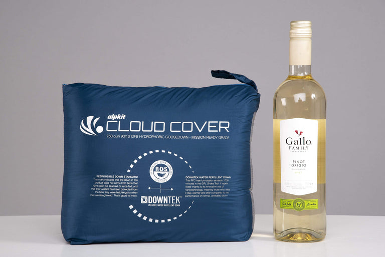 alpkit cloud cover down quilt duvet in nemo size