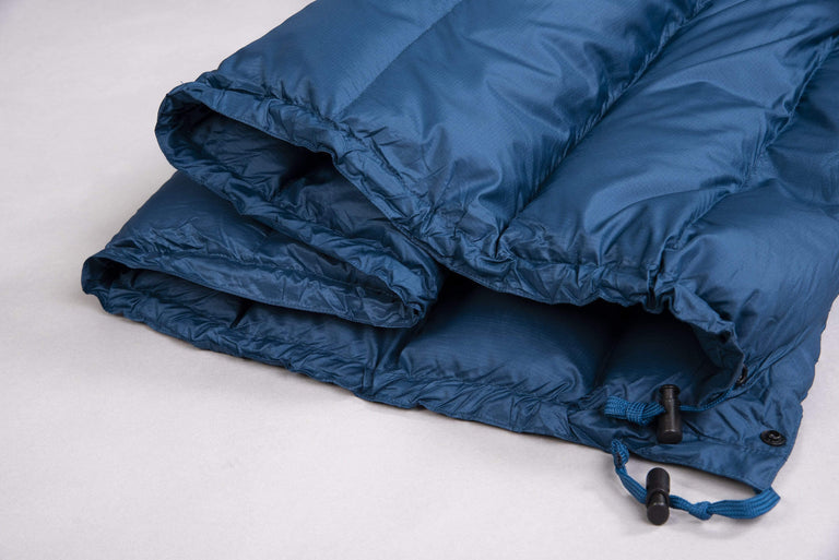 alpkit cloud cover down quilt duvet in nemo drawstring - closed