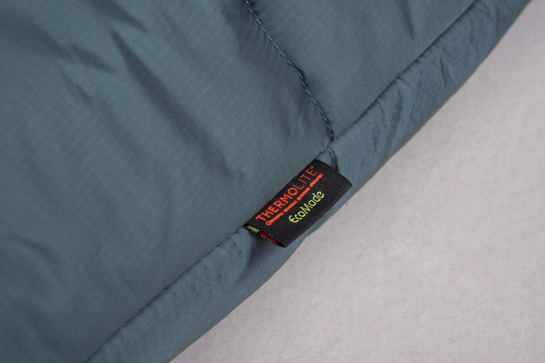 Alpkit cloud peak 140 sleeping bag thermolite ecomade