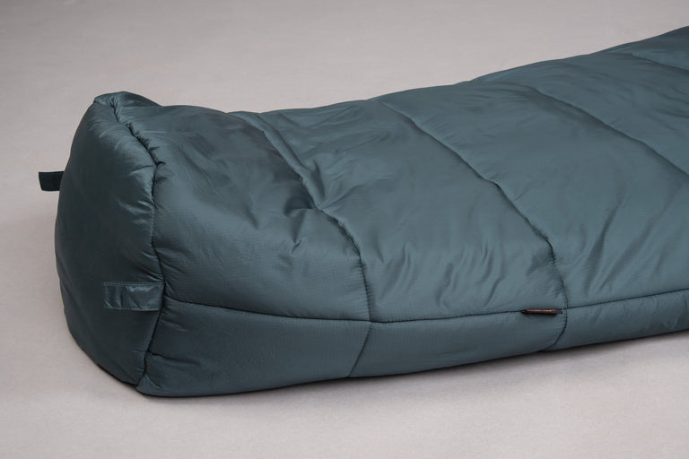 Alpkit cloud peak 200 sleeping bag foot