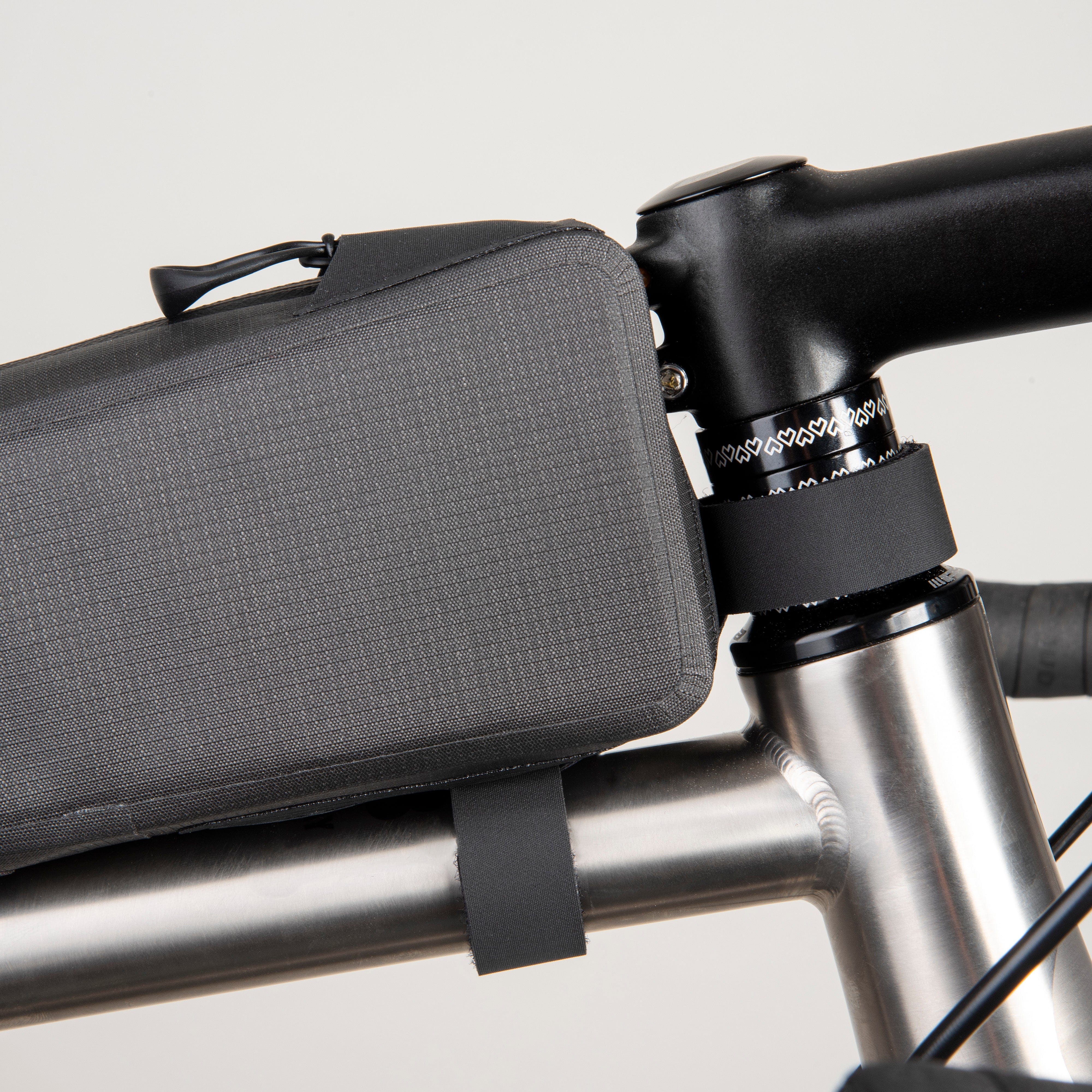 Deluge lightweight waterproof Top Tube Bag 0.65L