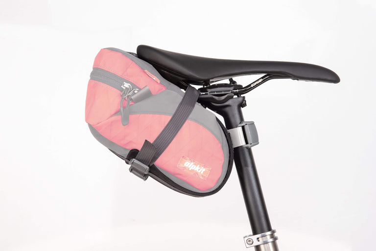 enduro seatpack harness - closed