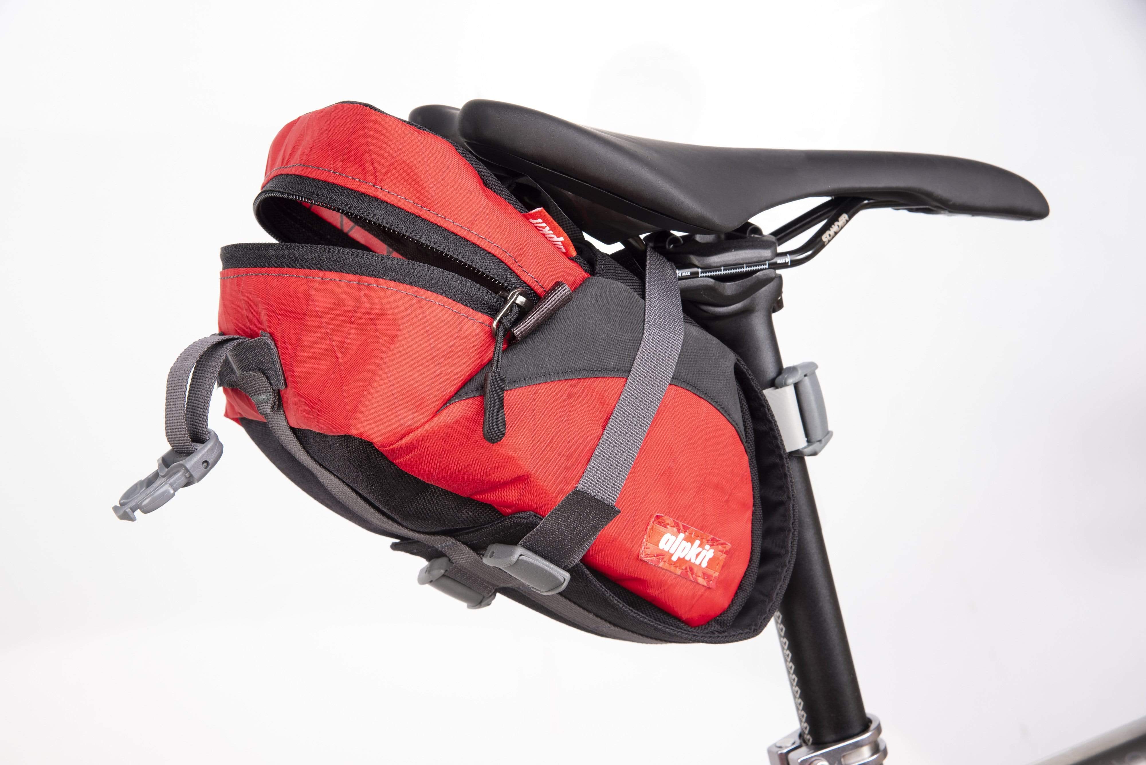 Enduro 1.5 2.25L Saddle Bag With Quick Release Harness