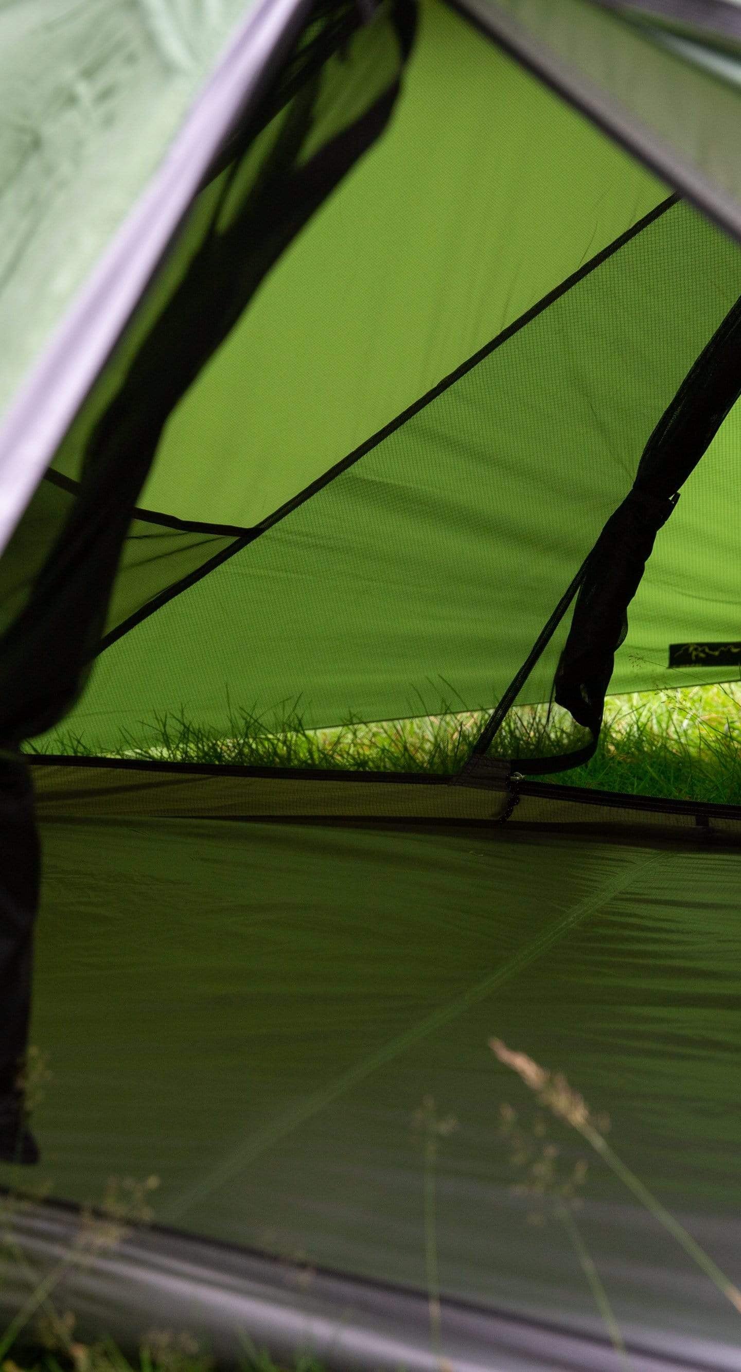 Jaran 2 tent interior - closed