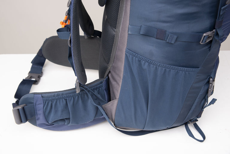 alpkit pacific crest 55 litre in nemo stretch pockets