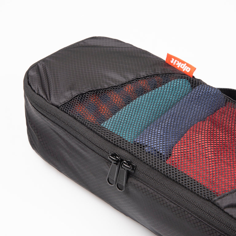 alpkit packing cube medium in black detail