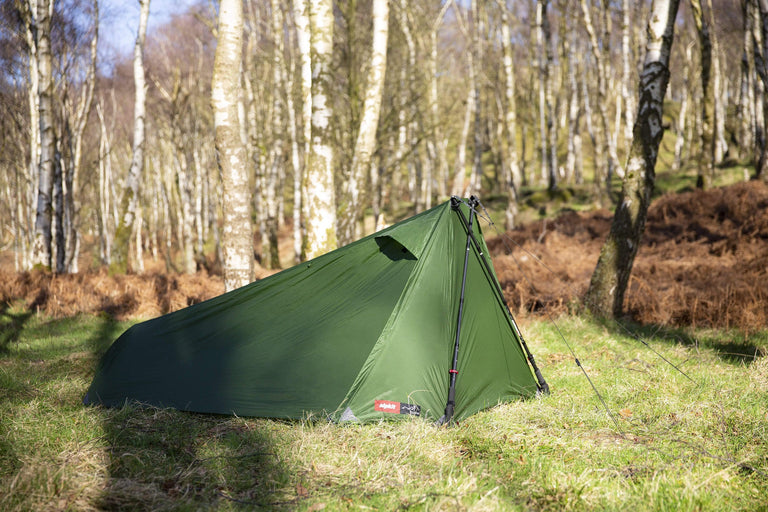 Alpkit polestar in kelp - closed