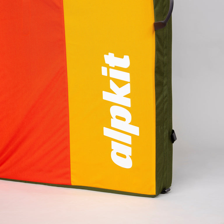 alpkit project large highball bouldering mat boulder pad print