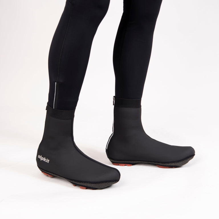 alpkit ryder overshoes for winter road and gravel riding pair