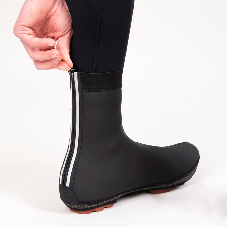 alpkit ryder overshoes for winter road and gravel riding rear zip