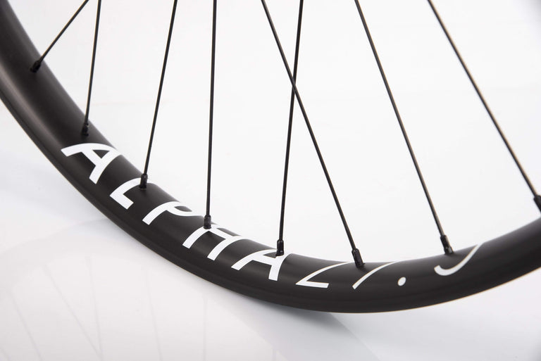 sonder alpha 27.5 wheels rim logo