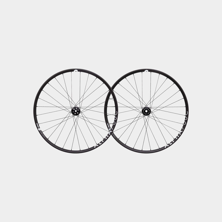 sonder alpha 700c wheels