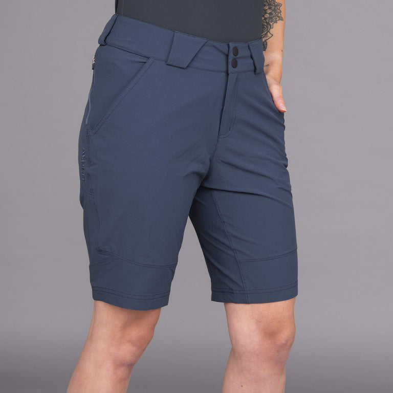 womens strada shorts in dark denim